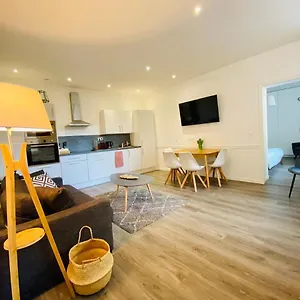 65 M2 Rue Piétonne De Appartement
