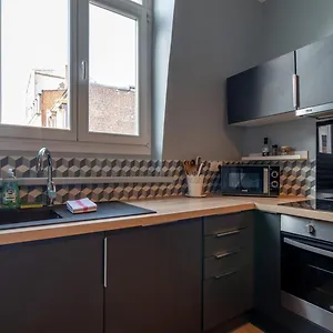 Hypercentre - Superb Cosy Duplex Parking Appartement